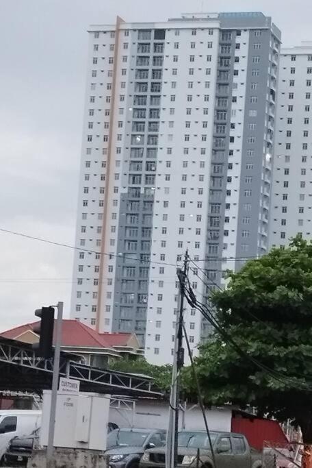 Spaces 3Bed Room New Condo @ Kg Paloh Ипох Экстерьер фото